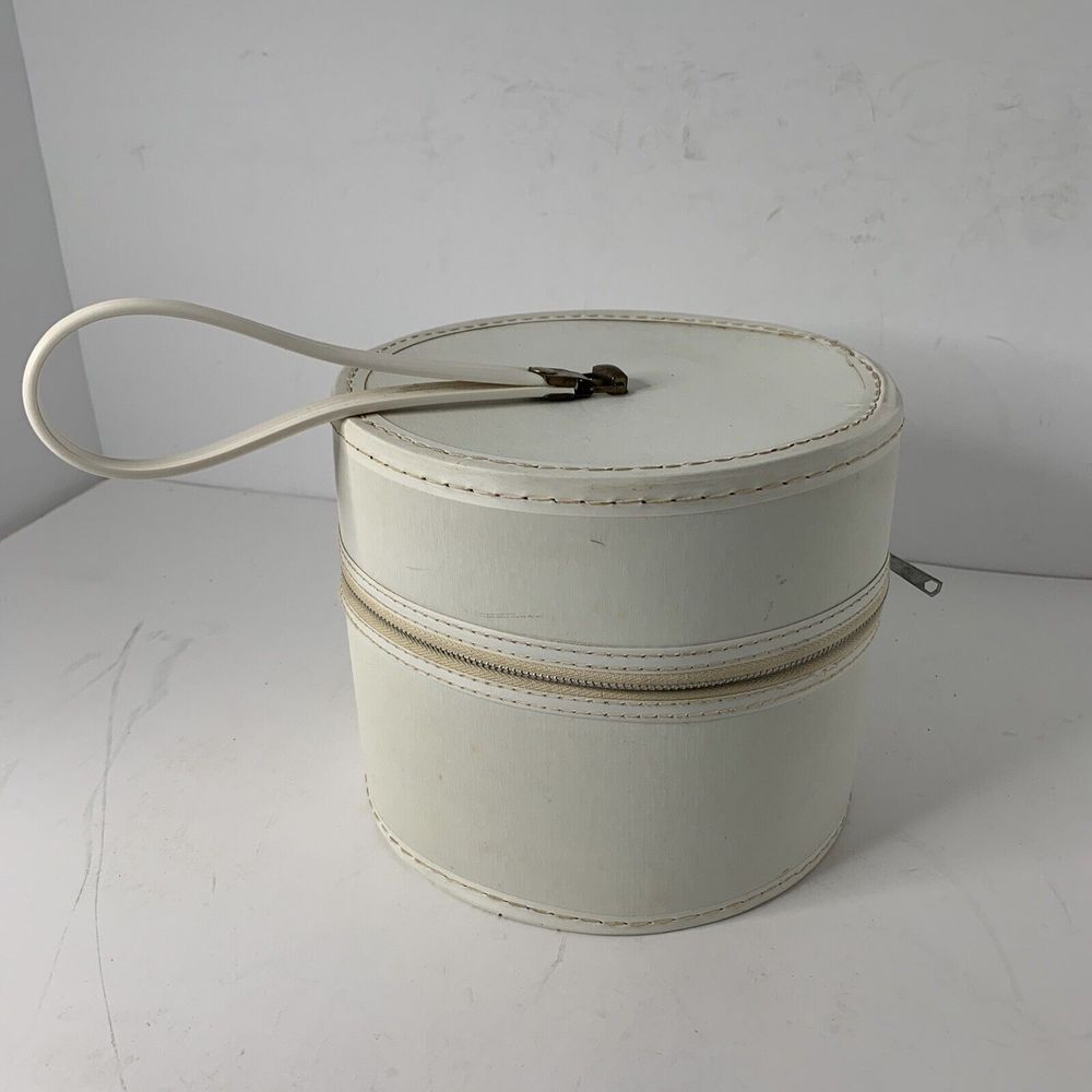 Vintage SEBA Round Travel Case‎ Cream Color